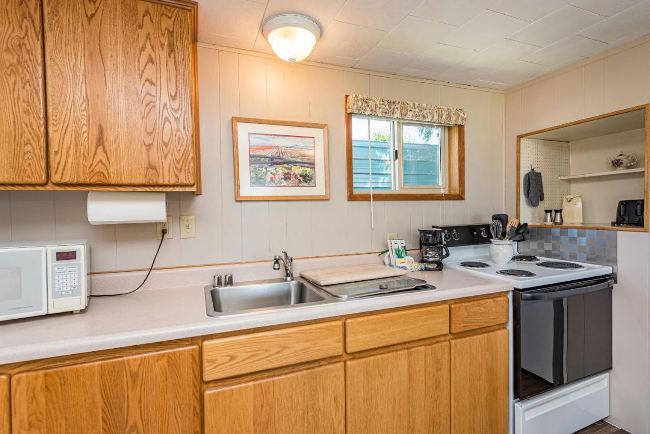 Juan De Fuca Waterfront Hotel & Cottages Sequim Dış mekan fotoğraf