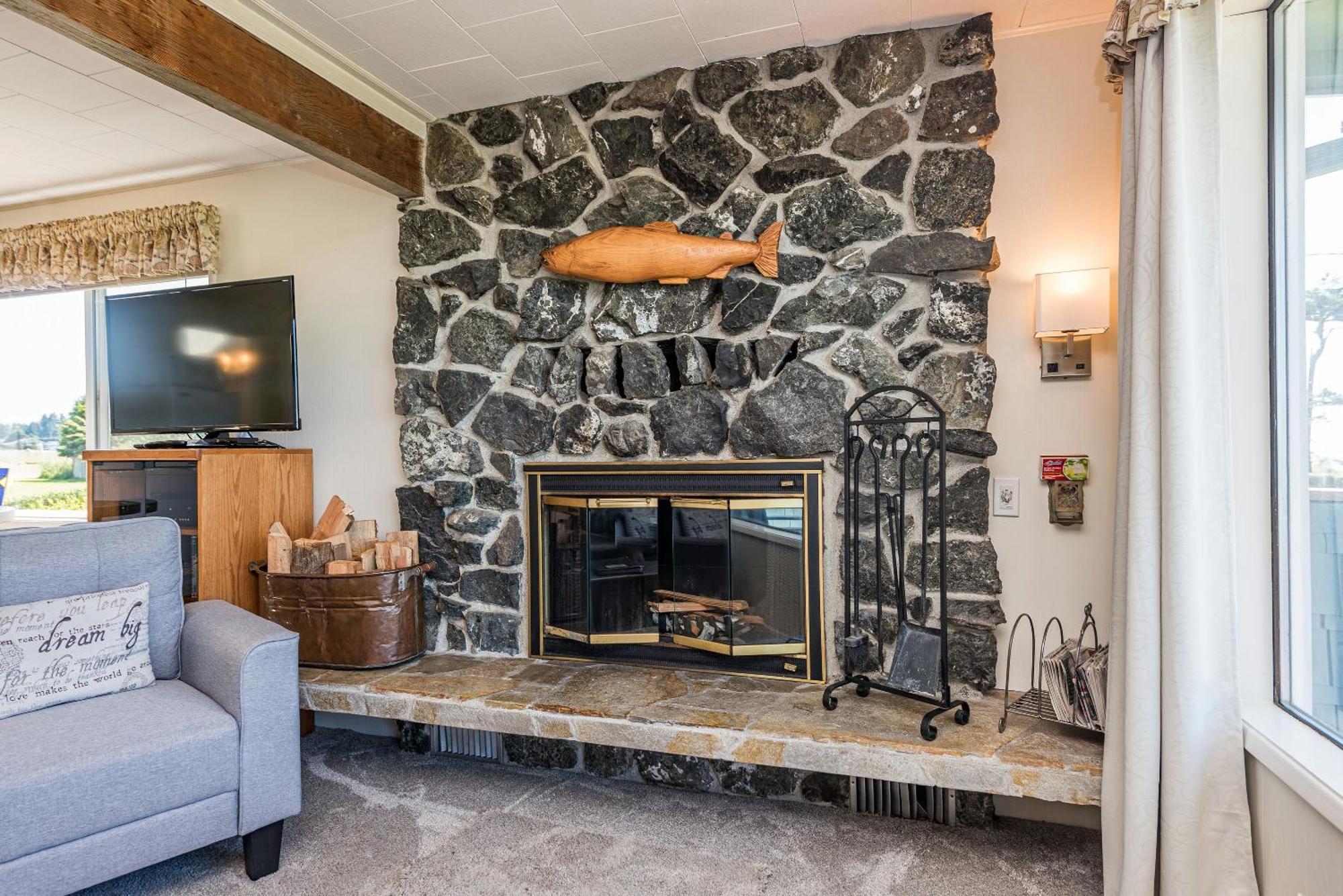 Juan De Fuca Waterfront Hotel & Cottages Sequim Dış mekan fotoğraf