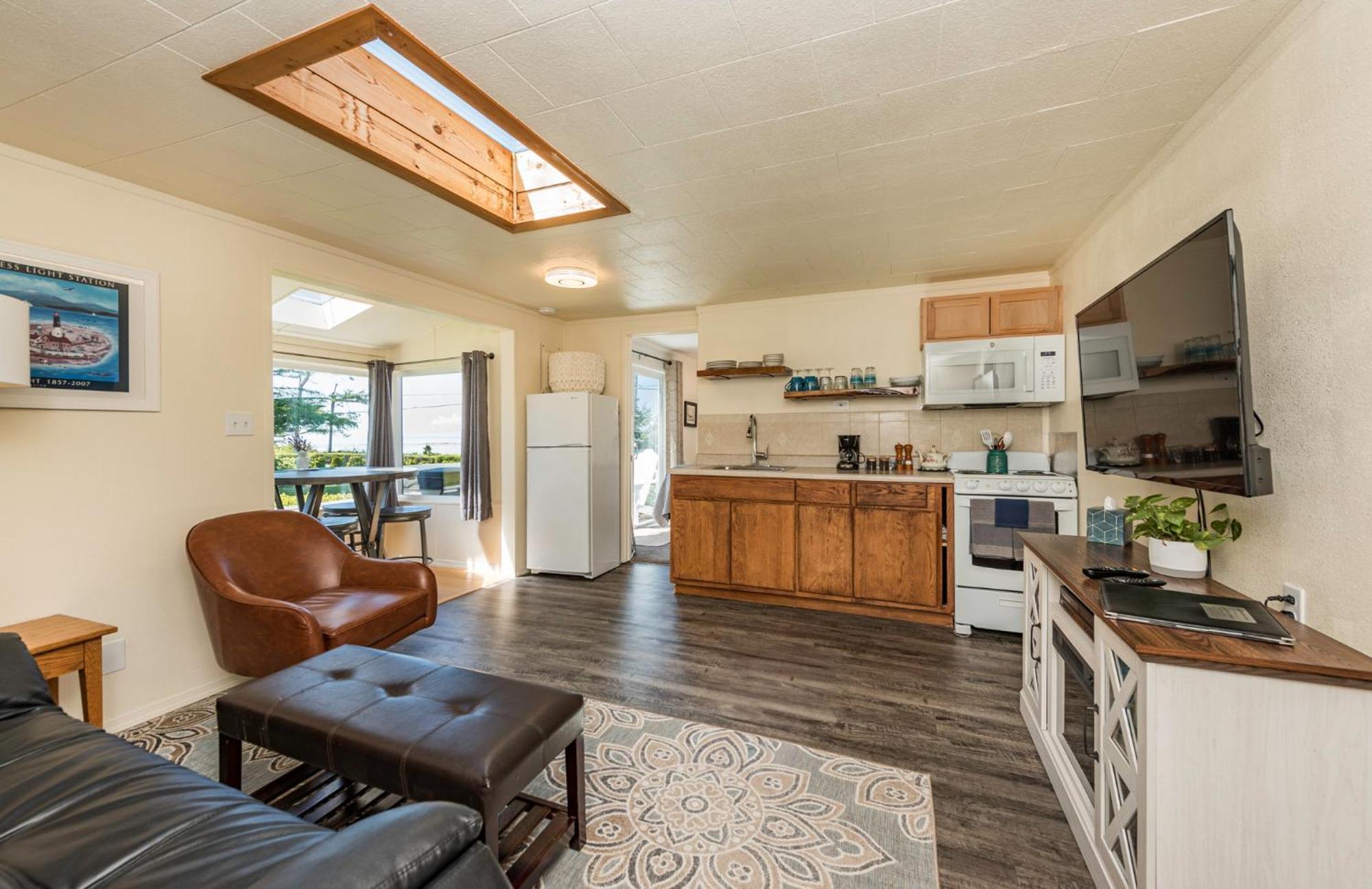 Juan De Fuca Waterfront Hotel & Cottages Sequim Dış mekan fotoğraf