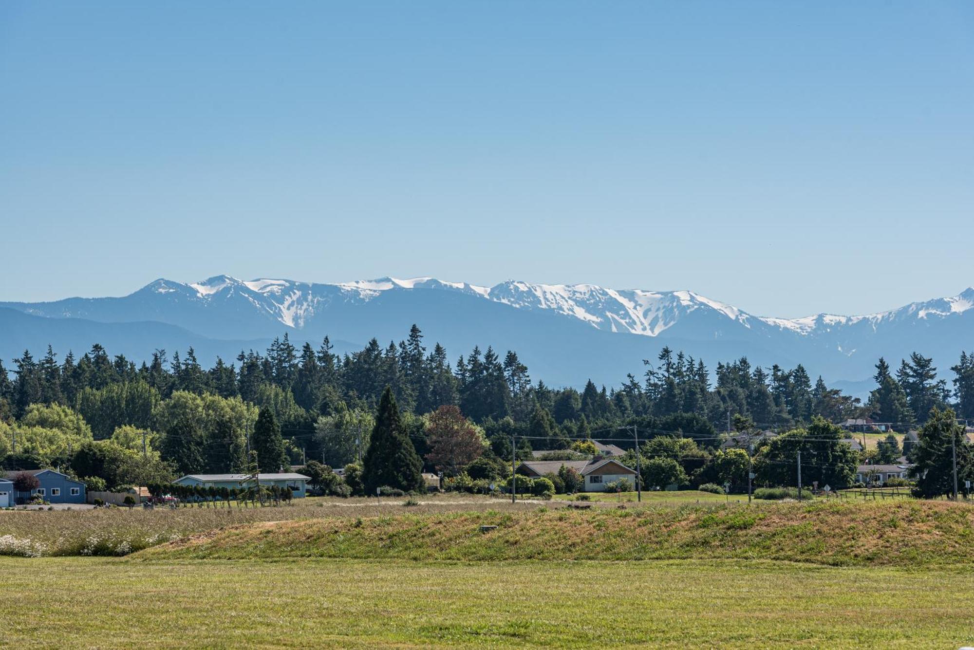 Juan De Fuca Waterfront Hotel & Cottages Sequim Dış mekan fotoğraf
