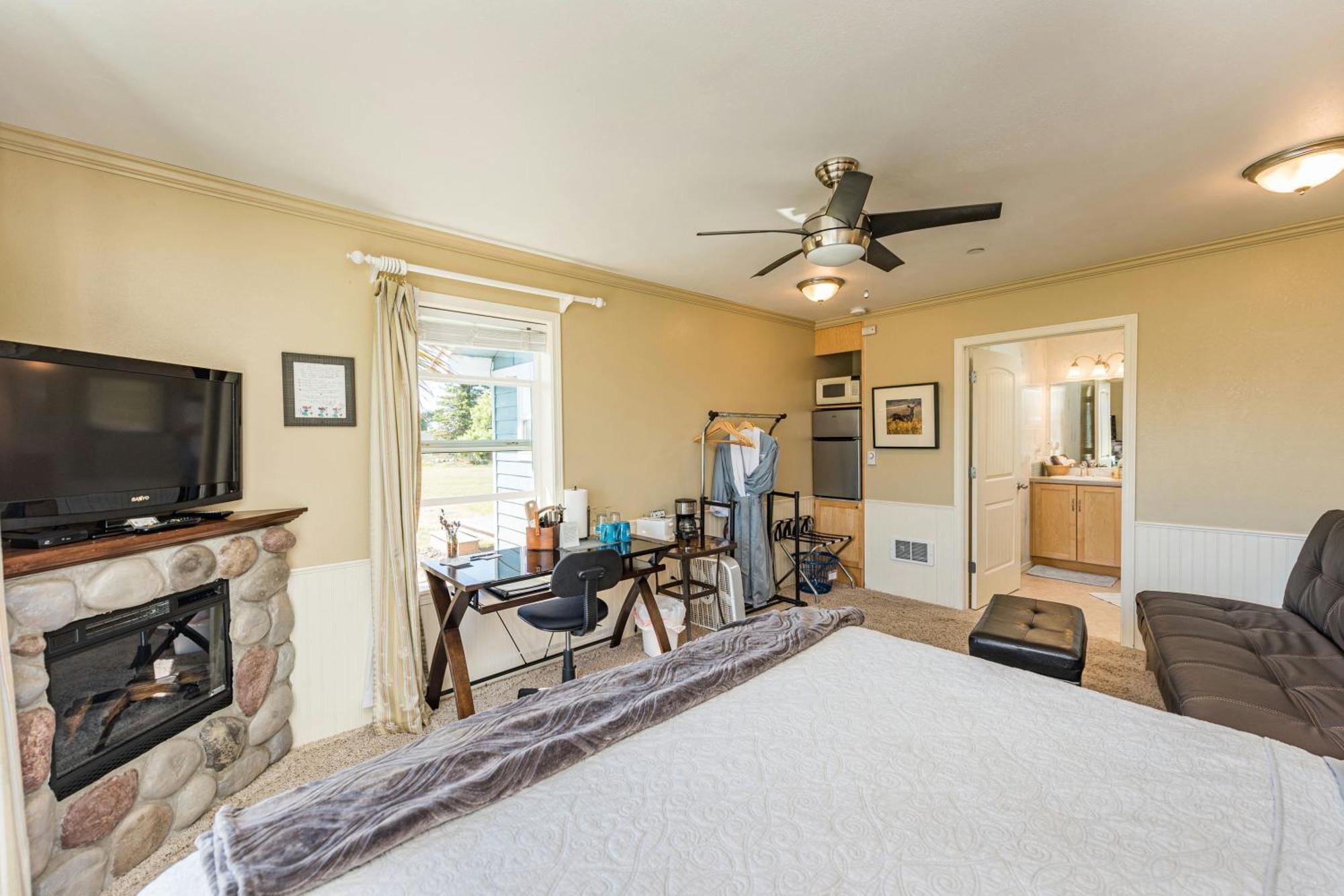 Juan De Fuca Waterfront Hotel & Cottages Sequim Dış mekan fotoğraf