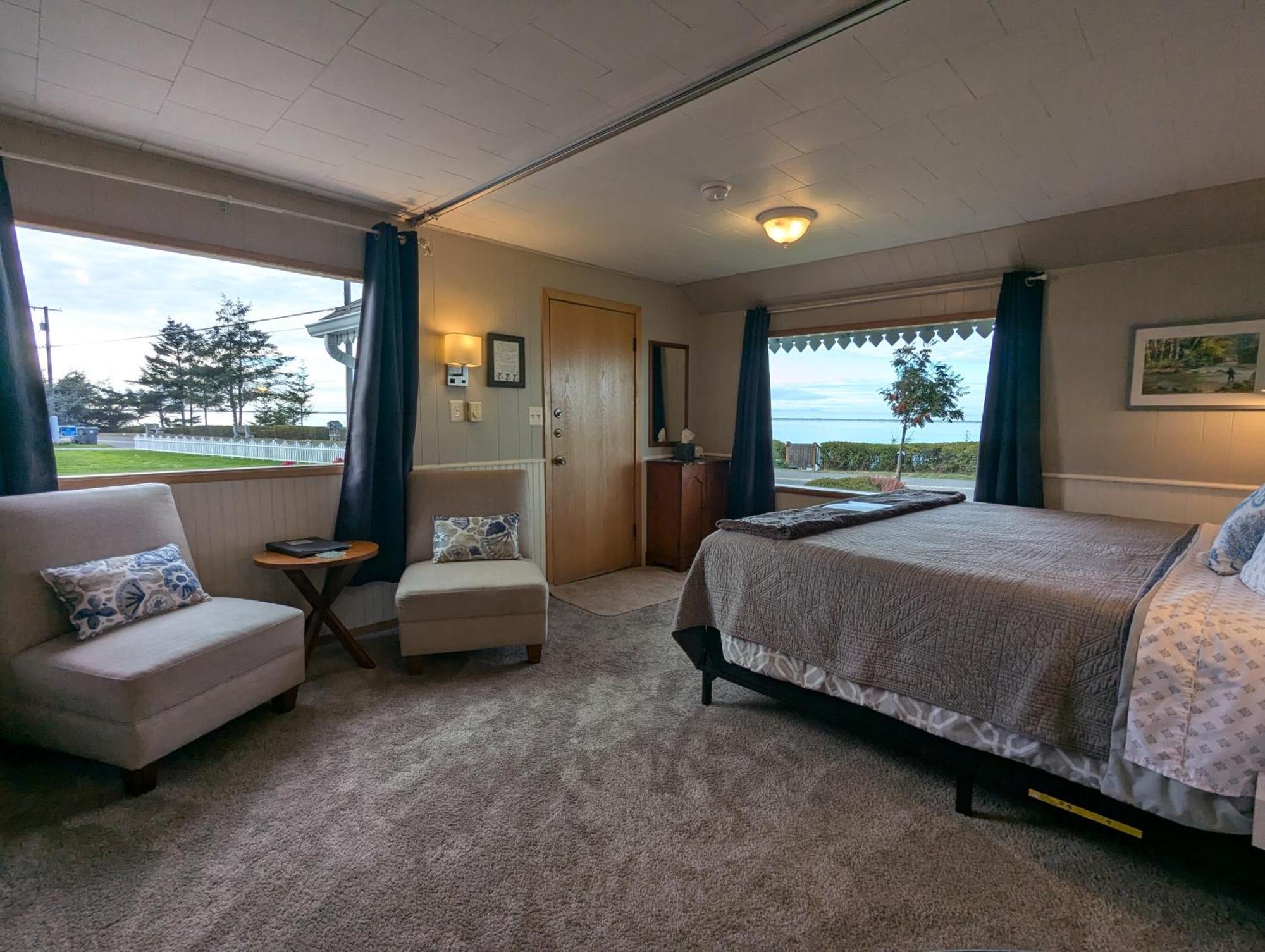 Juan De Fuca Waterfront Hotel & Cottages Sequim Dış mekan fotoğraf